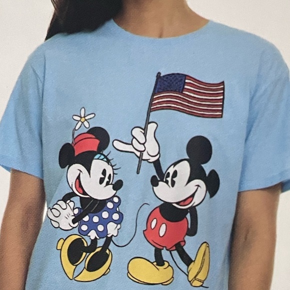 Disney Patriotic Blue and Red Short Sleeve Tee,July 4 T’shirt for women size M - Picture 1 of 9